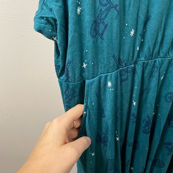 Torrid Stranger Things Dress - Picture 2 of 4